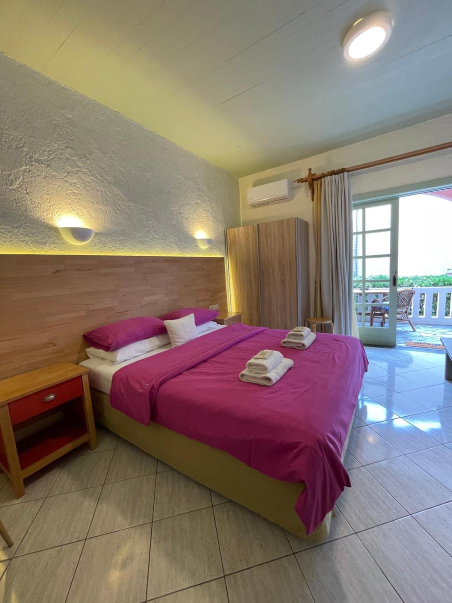 Villa Georgia Apartments & Suites Kalamaki  Ruang foto